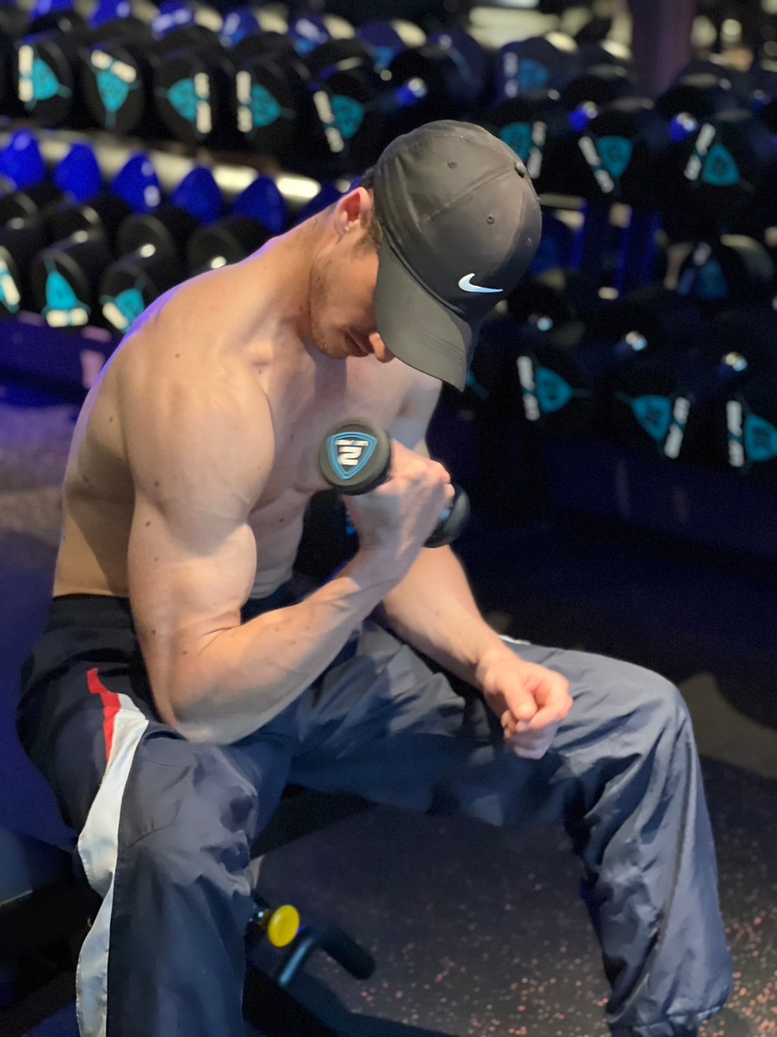 MUSCLE GYM ARAHA BEACH マッスルジム アラハビーチ 北谷町アラハにある24時間営業の本格的なトレーニングジム